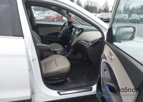 2017 Hyundai Santa Fe Sport 2.4L z USA, uszkodzony, nr VIN 5NMZUDLB8HH014952